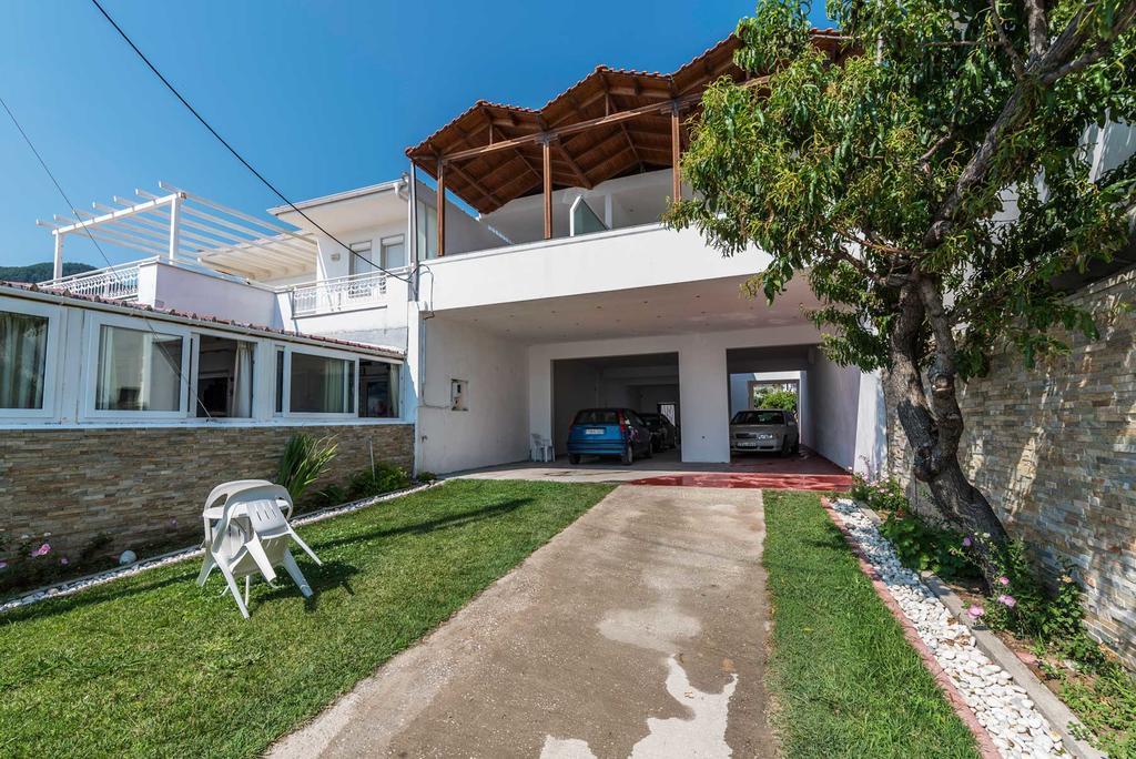 Litore Villa Скала Потамияс Екстериор снимка